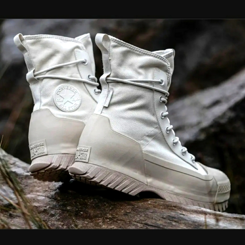NEW Chuck Taylor All Star Lugged 2.0 Counter Climate in Light bone/Papyrus
